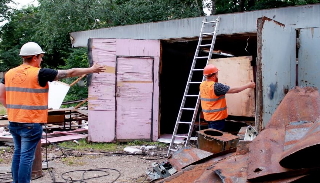 Демонтаж гаражей в Наро-Фоминске, цена от 1735 руб. – услуги под ключ от ИП Садыков В. Р.